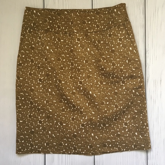 Merona Dresses & Skirts - EUC Merona gold pencil skirt